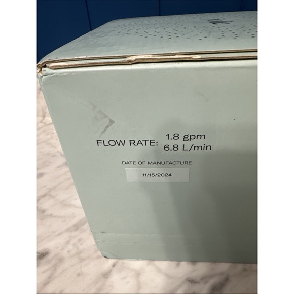 JOLIE The Filtered Shower Head New In box $170 In Brushed Gold - Picture 4 of 8